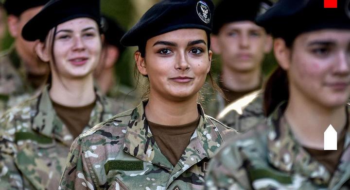 A legjobban tanuló kadétok akár havi 67000 forintot is kaphatnak.