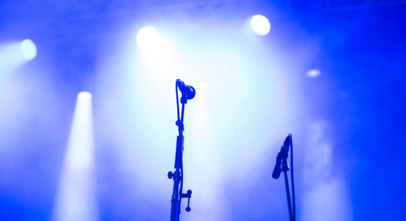 Infarktust kapott a magyar mulatóslegenda: friss híreket közölt MC Hawer, így van most a nagybeteg zenész