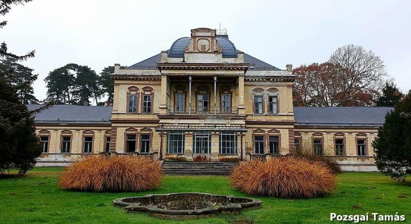 Nem múltak a dallamok a nyár vége felé sem