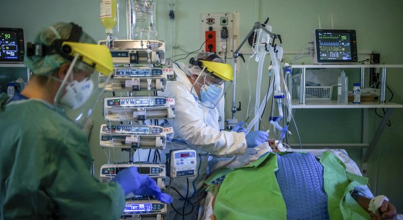 A kórházi főigazgatóság is valótlant állított a lélegeztetőgépekről