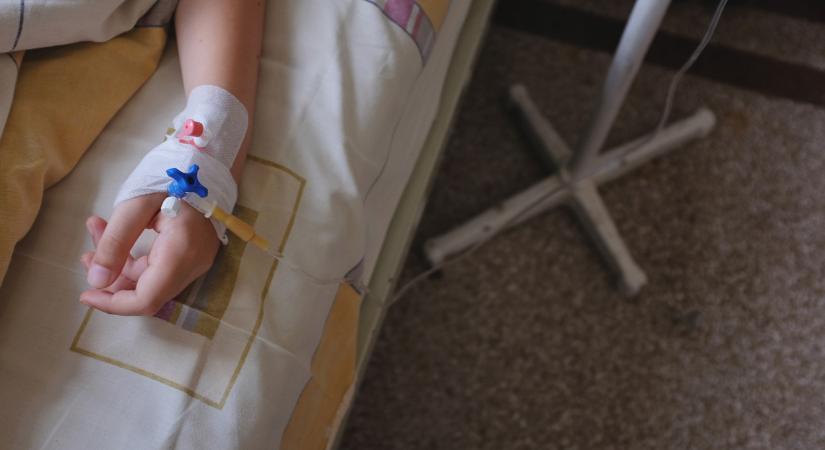 Itt az újabb átszervezés: most épp beteg gyerekekkel pingpongozhat két magyar kórház