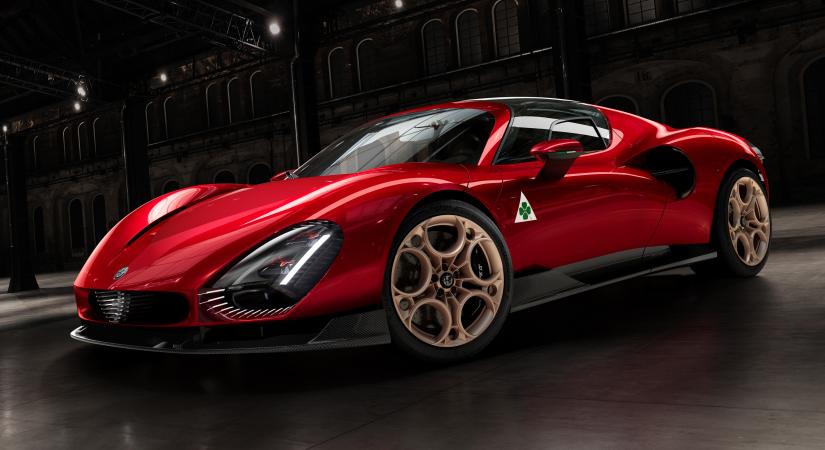 Itt az új Alfa Romeo, a márka legdrágább modellje