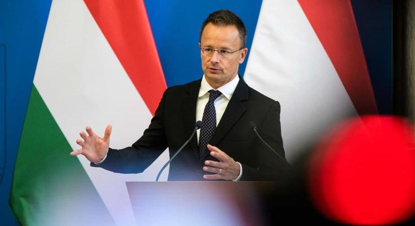 Szijjártó: a kormány továbbra sem enged a fegyverszállítások finanszírozásának ügyében (videó)