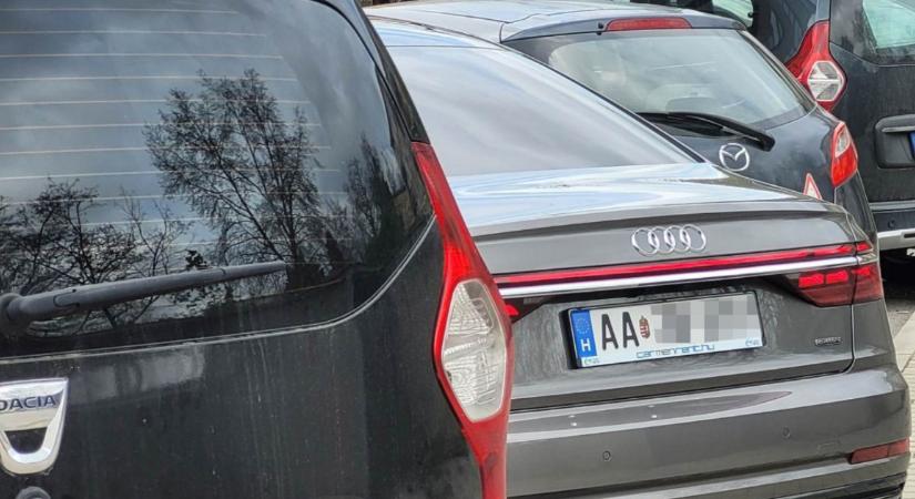 Dézsi a szolgálati Audi A8-asról: Össze is húztam magam, mert nem tudtam, hogy mi történt a hátsó ülésen