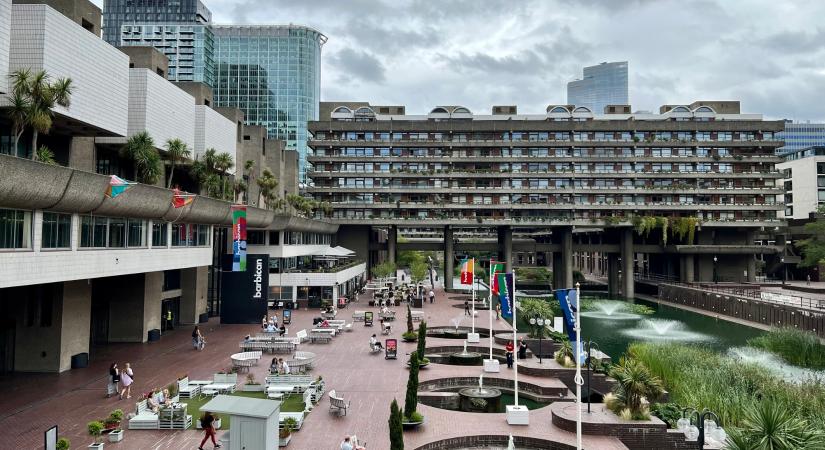 London brutalista arcát mutatja meg a Barbican