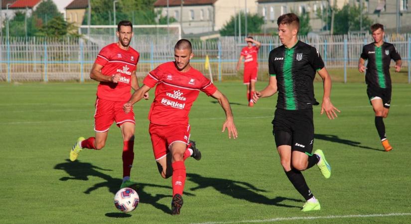 Pápán játsszák a Veszprém-Füred derbit