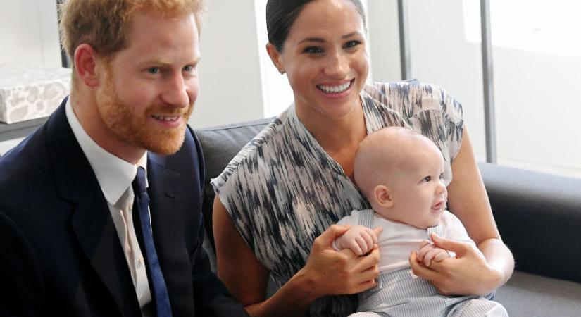 Ritka fotó Harry herceg kisfiáról - Archie herceg már nem is annyira kicsi