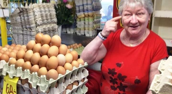 Azt hitte gyomorrontás, később összeomlott a keringése – szinte egész Újpalota gyászolja a legnépszerűbb pesti tojásárust