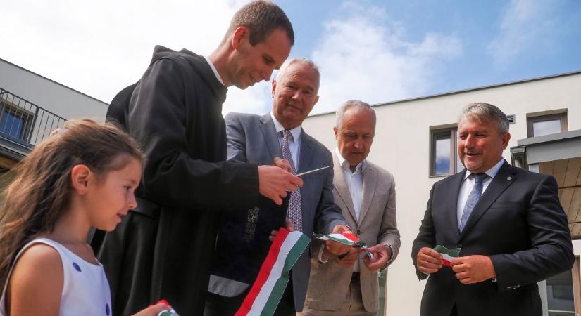 Fókuszban a gyerekek és családok