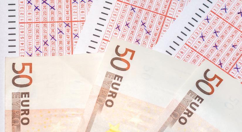 Hatalmasat kaszált egy magyar játékos: kihúzták az európai szuperlottón a számait