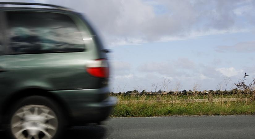 Egyre többen spórolnak így a benzinen: tényleg megéri, vagy csak úri hóbort?