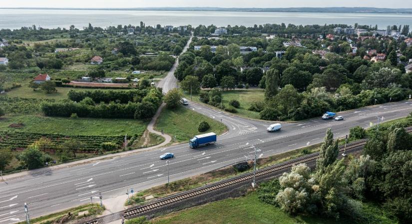 A forgalom dinamikájához igazodó csomóponttal újul meg Balatonfüred városkapuja