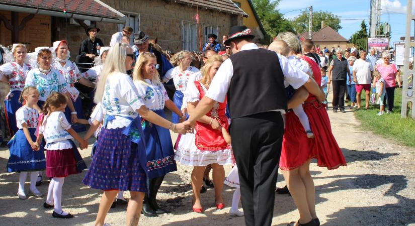 Szüreti Fesztivál és Veterángép Találkozó 2023 Vácrátót