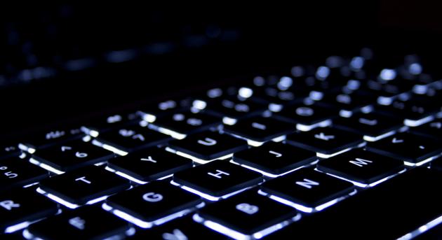 Eltérített chatbotokra figyelmeztet a brit kibervédelmi ügynökség