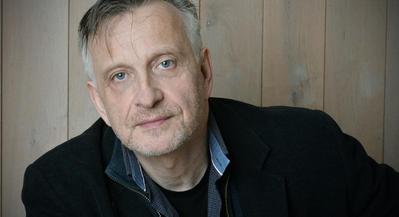 Mácsai Pál: “A mai kultúrkorifeusok, bár szidják a hajdani elvtársakat, ugyanúgy működnek”