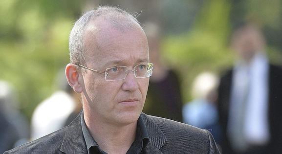 Ungváry Krisztián: a személyi kultusz nem összeegyeztethető a jogállammal