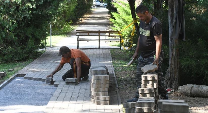 Tartalék hálózatra váltott a csőtörés után a MÁV Kórház, zavartalan volt az ellátás