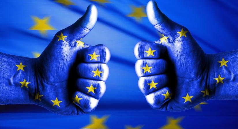 Az Apple és a Microsoft harca az EU ellen