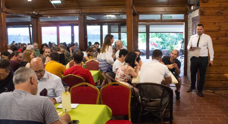 Kalocsa-kvízzel várja a fesztiválozókat az országhódító útra induló Quiz Cup csapata