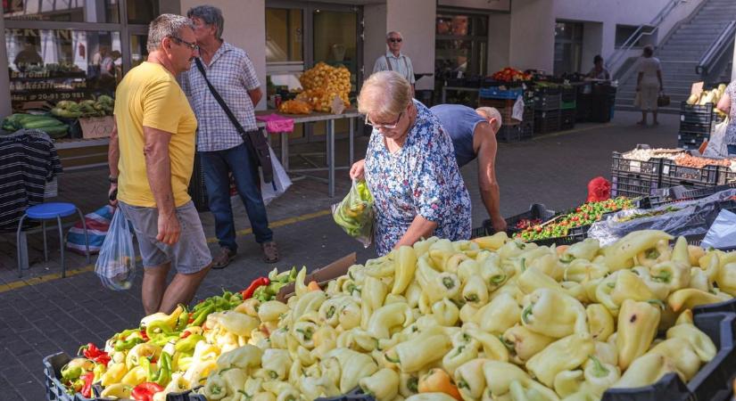 Lecsópaprika, csemegekukorica, dinnye volt a sláger a piacon