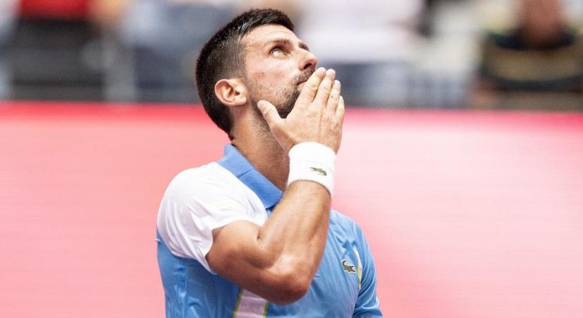 Újabb rekordgyőzelme után meglepő dolgot tett Novak Djokovic a US Openen - videó
