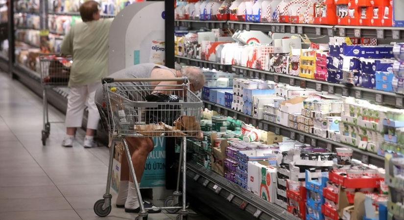 Kiürülnek a boltok Európában, tovább csökkent a kiskereskedelmi forgalom
