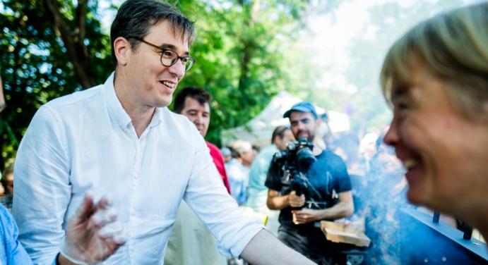 Kisebb jacht – nagyobb szerénység: Karácsony okos tanácsokat adott Orbánéknak