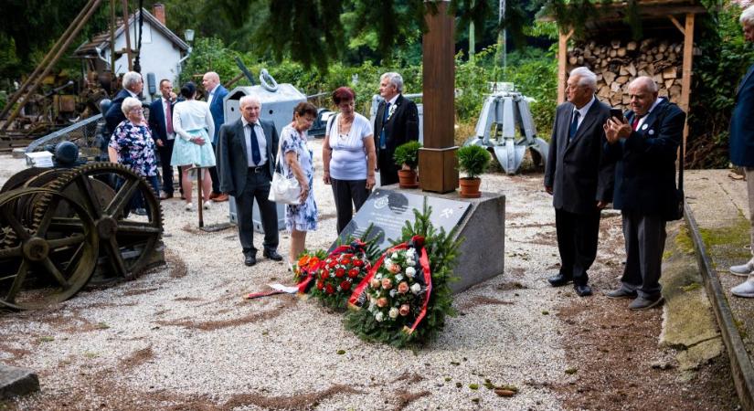 Tisztelgés a bányászat, a bányászok előtt
