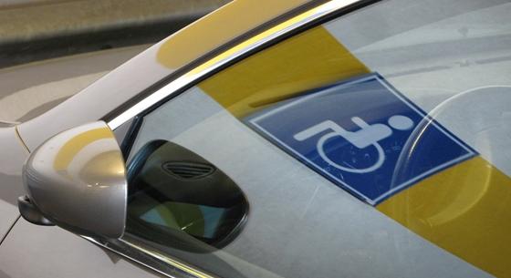 Egységes és mindenhol használható lenne az uniós parkolási igazolvány