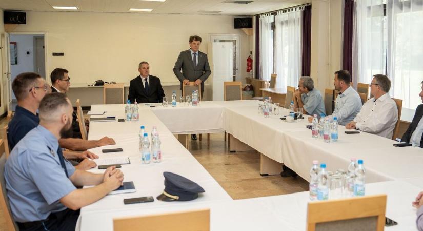 Kevesebb a bűncselekmény a tatai járásban, de az online bűnözés egyre nagyobb teret hódít