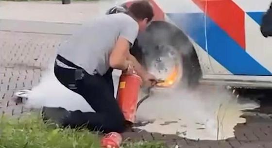 A rendőrautó oltásával végződött egy Audi üldözése Hollandiában – videó