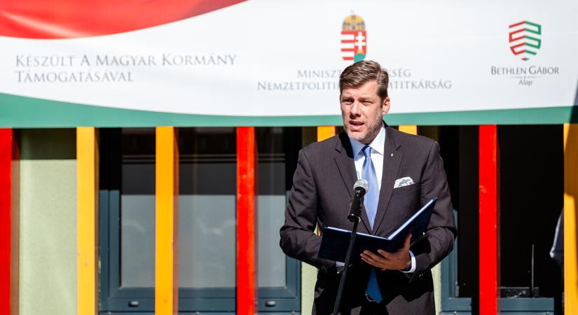 Szilágyi Péter: a magyar nyelvű oktatásnak identitásmegőrző ereje és gyakorlati haszna is van