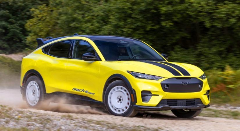 Elkészült a Mustang Mach-E terepre is vihető csúcsváltozata