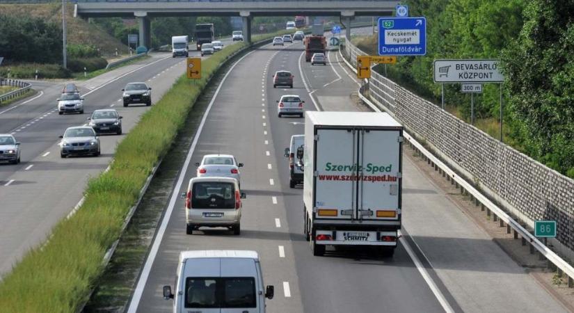 Jövő évtől drasztikusan többe fog fájni a sztrádahasználat