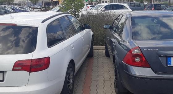 Egy ferdén sikerült parkolás miatt lett balhé Veszprémben, a rendőröknek kellett közbeavatkozni