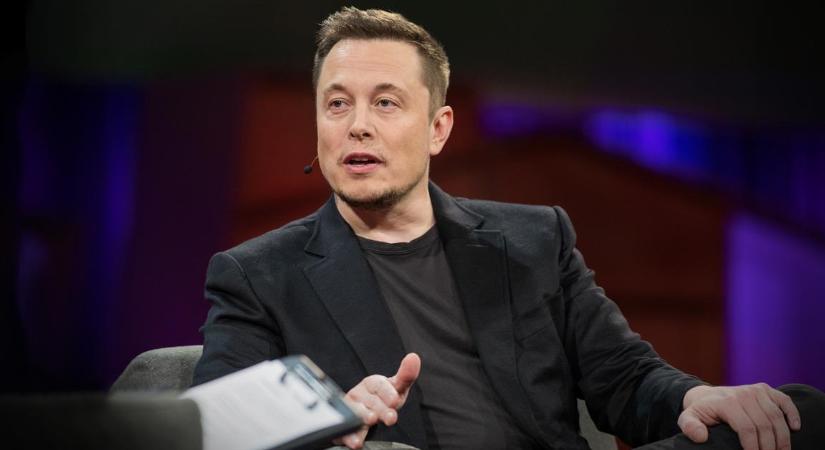 Elon Musk akadályozott meg egy tavalyi ukrán támadást a Krímnél