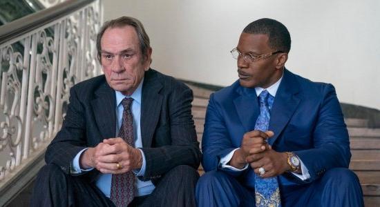 Hamarosan streamelheted: Előzetest kapott Jamie Foxx és Tommy Lee Jones tárgyalótermi drámai vígjátéka