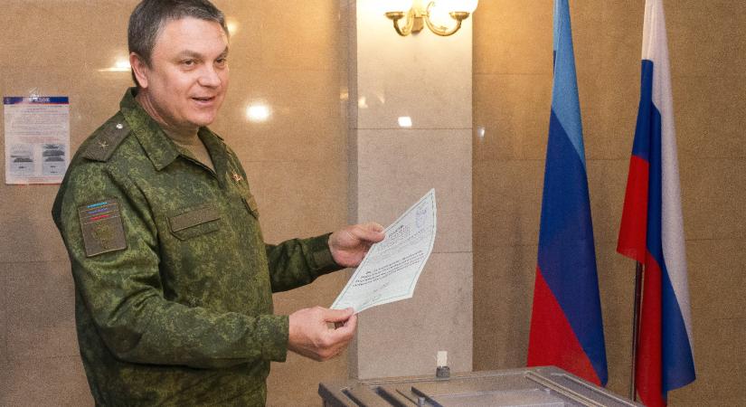 Választásokat tartanak az oroszok a négy megszállt ukrajnai régióban