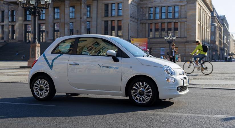 Jövő Mobilitása Szövetség: egyre többen használják saját autó helyett a carsharinget