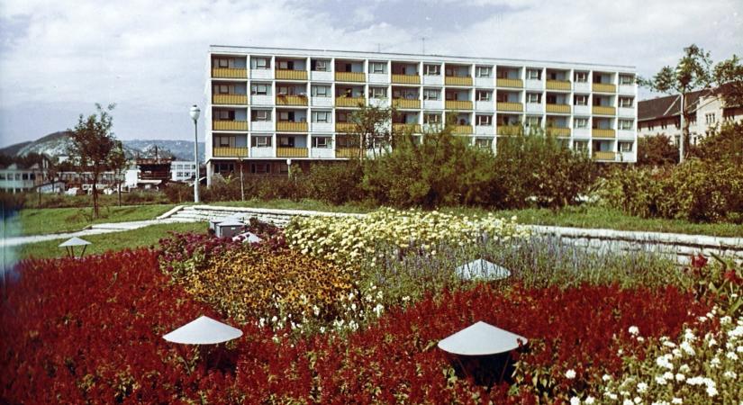 Kísérleti lakóház a Villányi úton