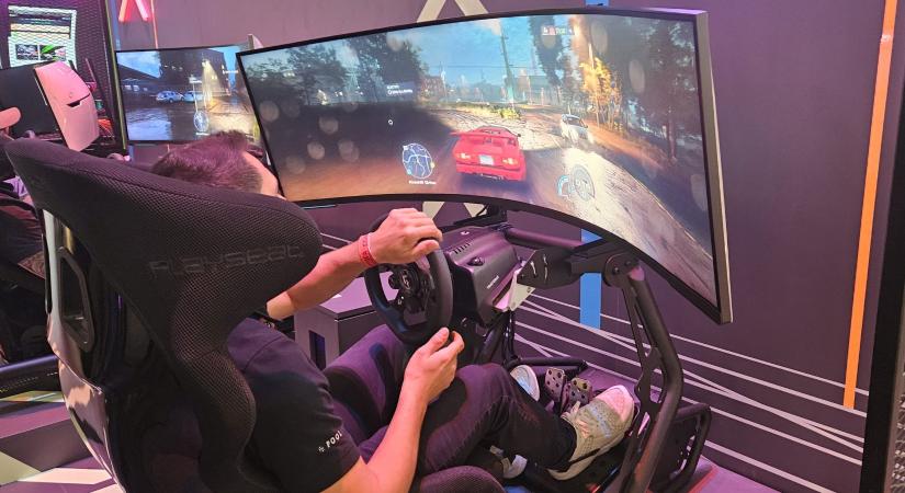 Odaver élőben a Samsung gigantikus ívelt gamer monitora, a Neo G9