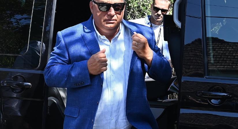 Indul a politikai szezon, Orbán is megérkezett