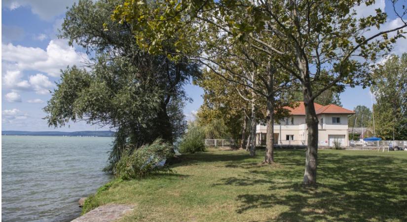 Hirtelen eladták a földvári Vitorlás Klubot