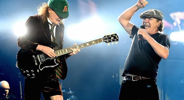 Kiderült, ki fog dobolni az AC/DC visszatérő koncertjén