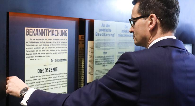 Boldoggá avatták a zsidómentő lengyel családot