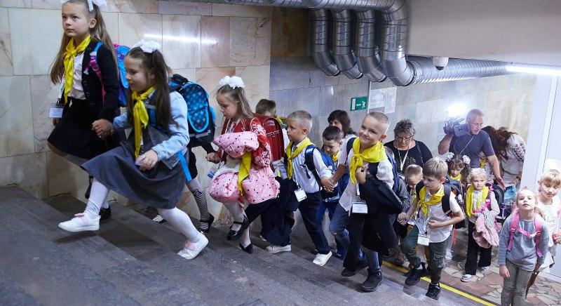 Milyen lesz az új tanév az ukrán iskolások számára?