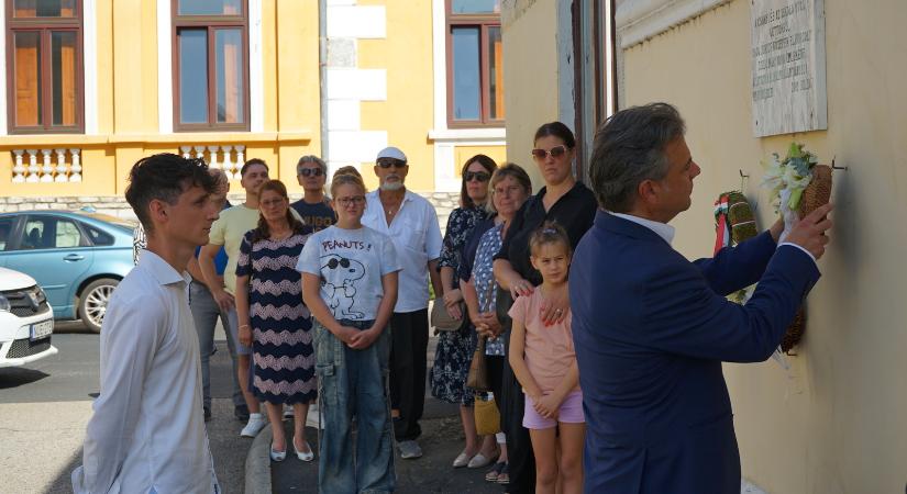 “Tapolca 1944 tavaszán elveszítette virágzó zsidó közösségét”