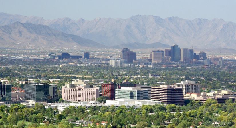 Az arizonai Phoenixben idén már 54 napon mértek 43 foknál magasabb hőmérsékletet