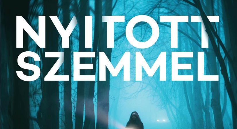 Ki figyel kit? – Samantha M. Bailey: Nyitott szemmel