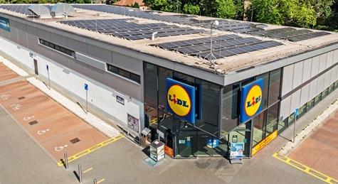 Lidl: bruttó 587 ezer is járhat az áruházi dolgozóknak az újabb béremelés után